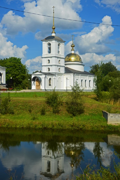 Гагино. Церковь Спаса Всемилостивого. фасады