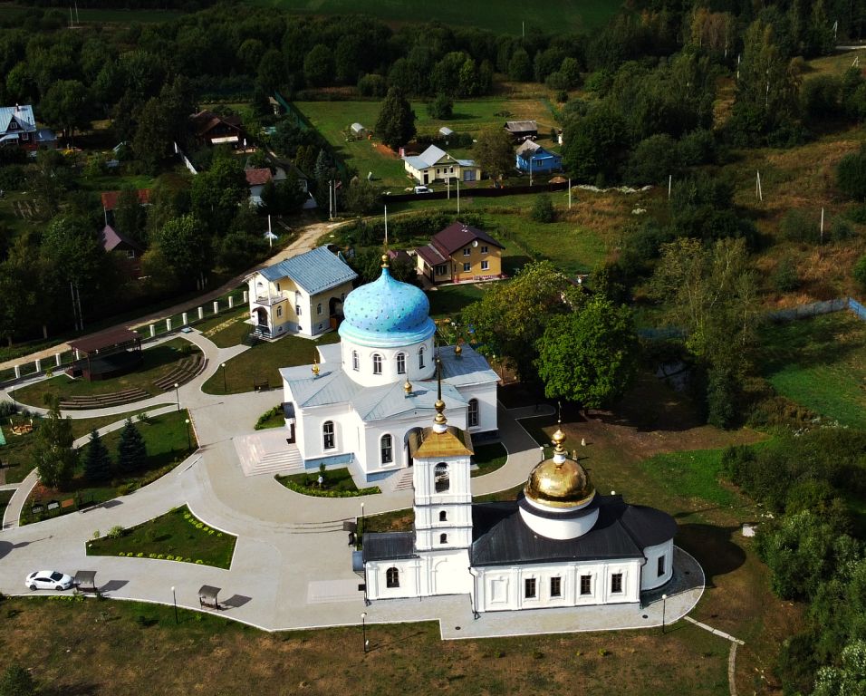 Церковь Спаса Всемилостивого, Гагино (Сергиево-Посадский городской округ, Московская область). общий вид в ландшафте