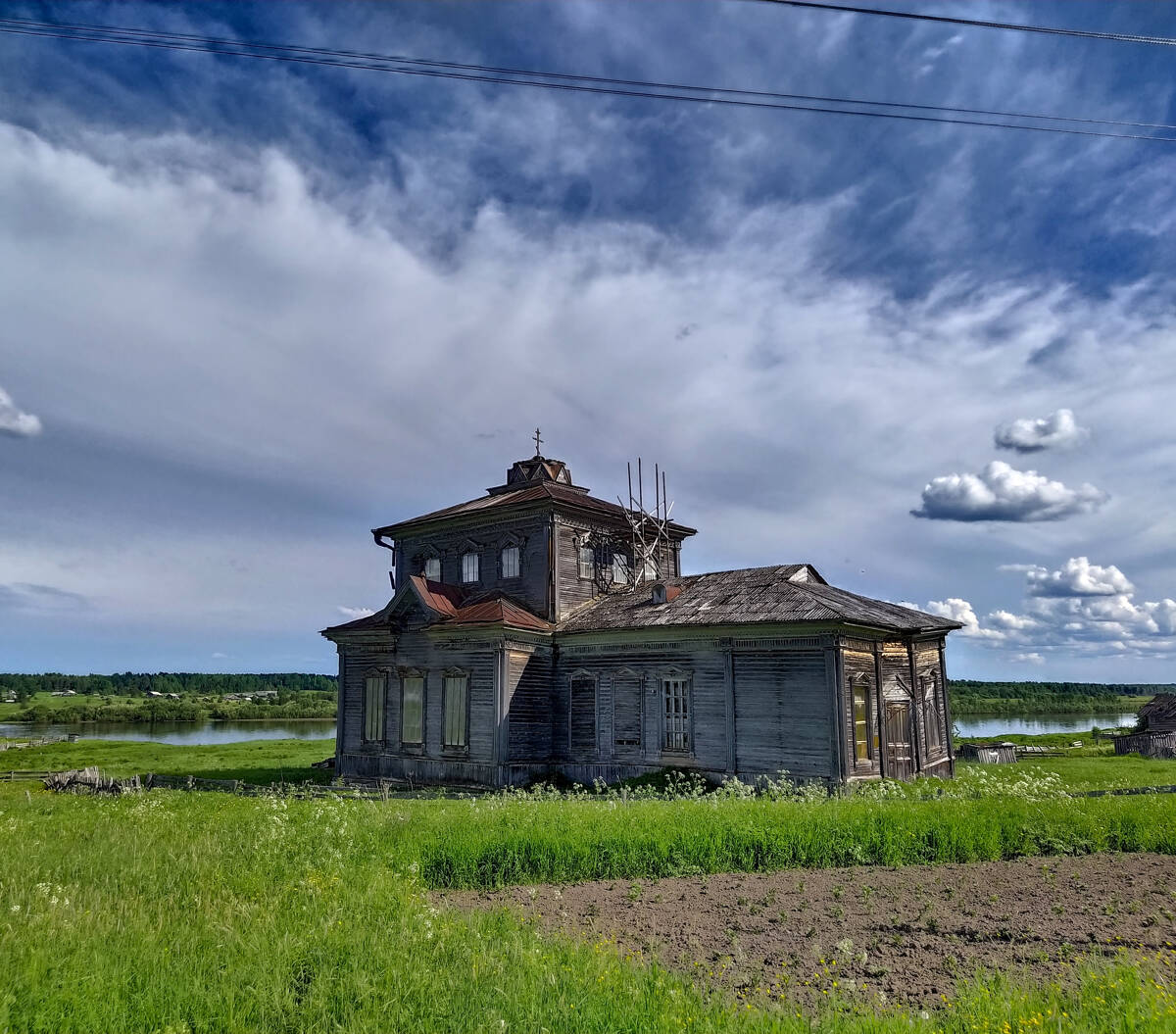 Церковь Казанской иконы Божией Матери, Большая Фёхтальма (Онежский район, Архангельская область). фасады