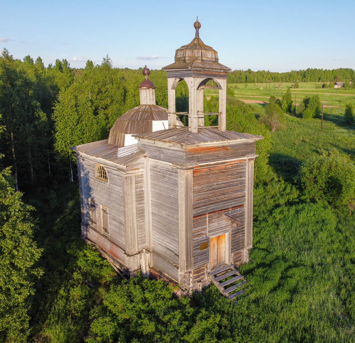 Церковь Кирика и Иулитты, Канзапельда (Давыдовская) (Онежский район, Архангельская область). фасады