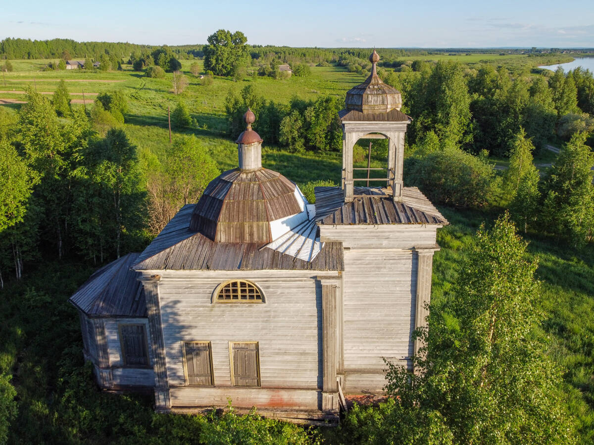 Церковь Кирика и Иулитты, Канзапельда (Давыдовская) (Онежский район, Архангельская область). фасады
