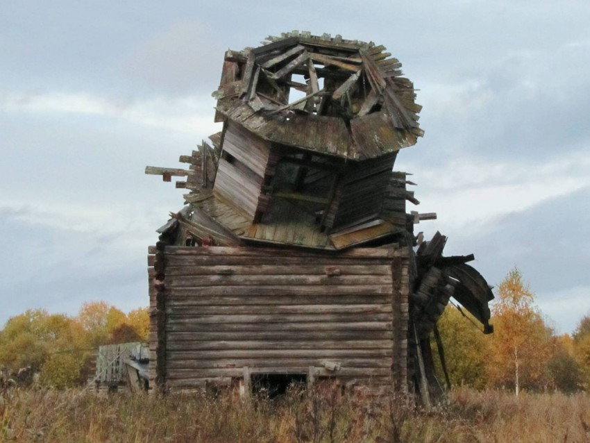 Село. Часовня Покрова Пресвятой Богородицы. фасады, вид с запада