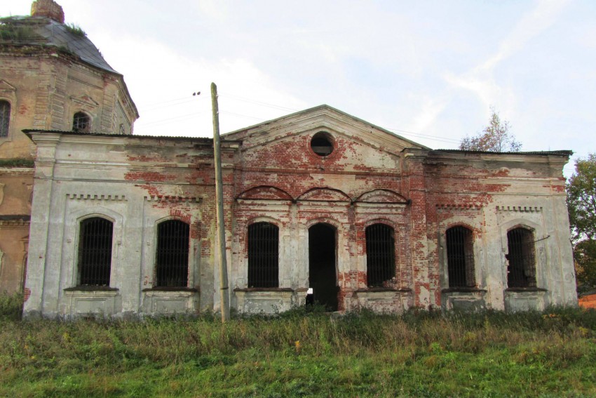 Тресна (Трестна). Церковь иконы Божией Матери 