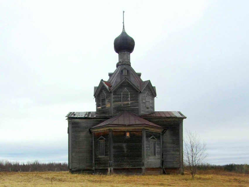 Церковь Троицы Живоначальной, Мондино (Онежский район, Архангельская область). фасады, вид с востока