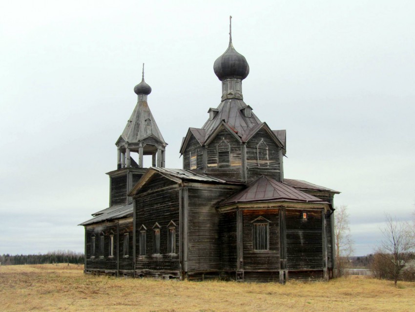 Церковь Троицы Живоначальной, Мондино (Онежский район, Архангельская область). фасады, вид с юго-востока