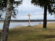 Часовня Варвары великомученицы, крест к северу от часовни, Чёшьюга, Онежский район, Архангельская область