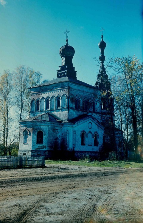 Церковь Александра Невского, Алексейково (Лесной район, Тверская область). фасады, фото1993