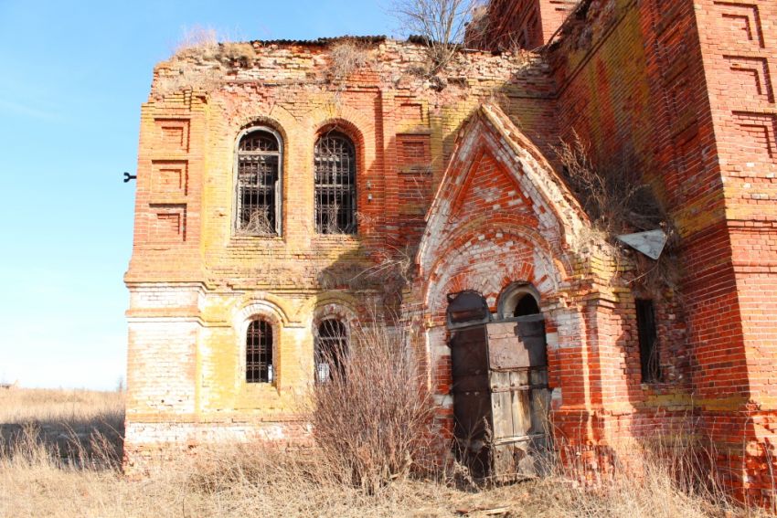 Жеремино. Церковь Рождества Пресвятой Богородицы (каменная). архитектурные детали, Фрагмент южного фасада