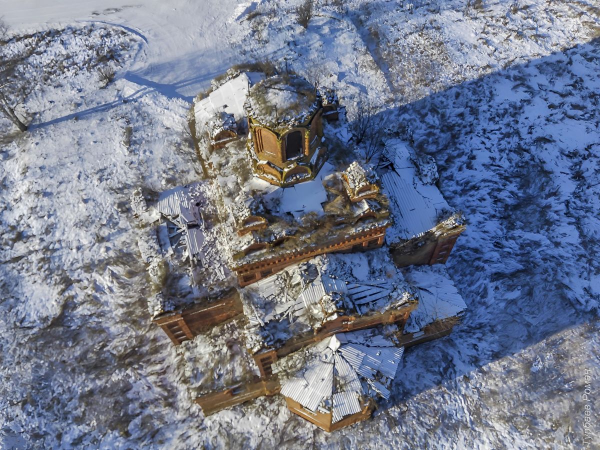 Церковь Рождества Пресвятой Богородицы (каменная), Жеремино (Суворовский район, Тульская область). дополнительная информация, Вид с юго-востока