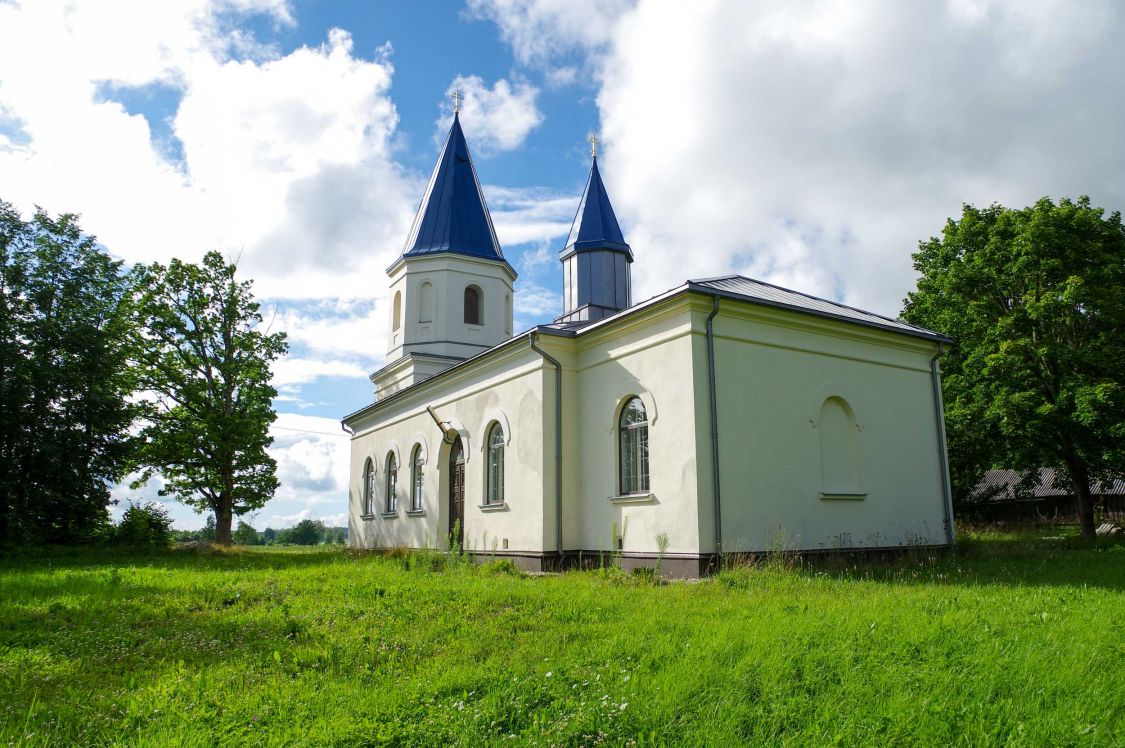 Церковь Марии Магдалины, Адеркаши (Огрский край, Латвия). фасады, Храм.