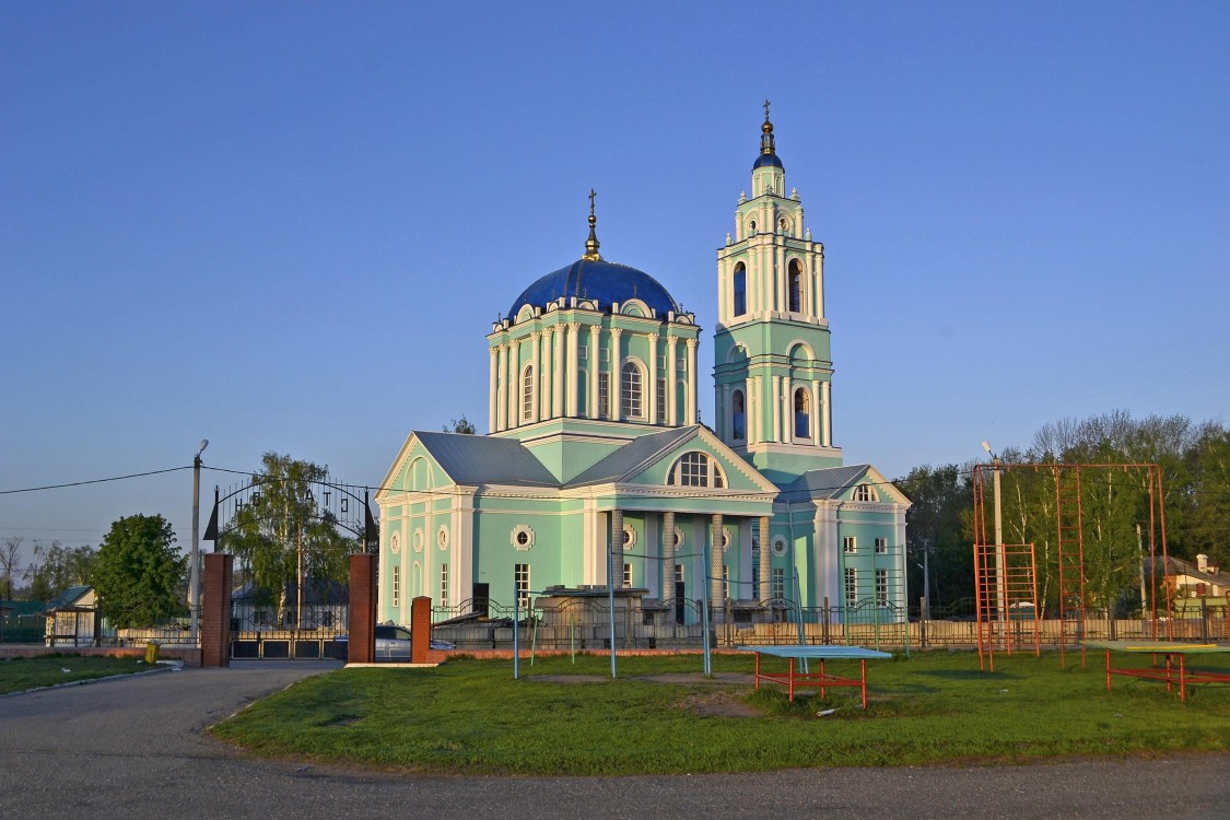 Собор Богоявления Господня (новый), Усмань (Усманский район, Липецкая область). фасады