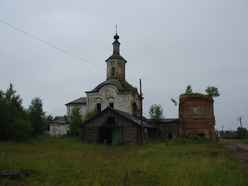 Церковь Рождества Пресвятой Богородицы (старая), Первомайское (Великоустюгский район, Вологодская область). фасады