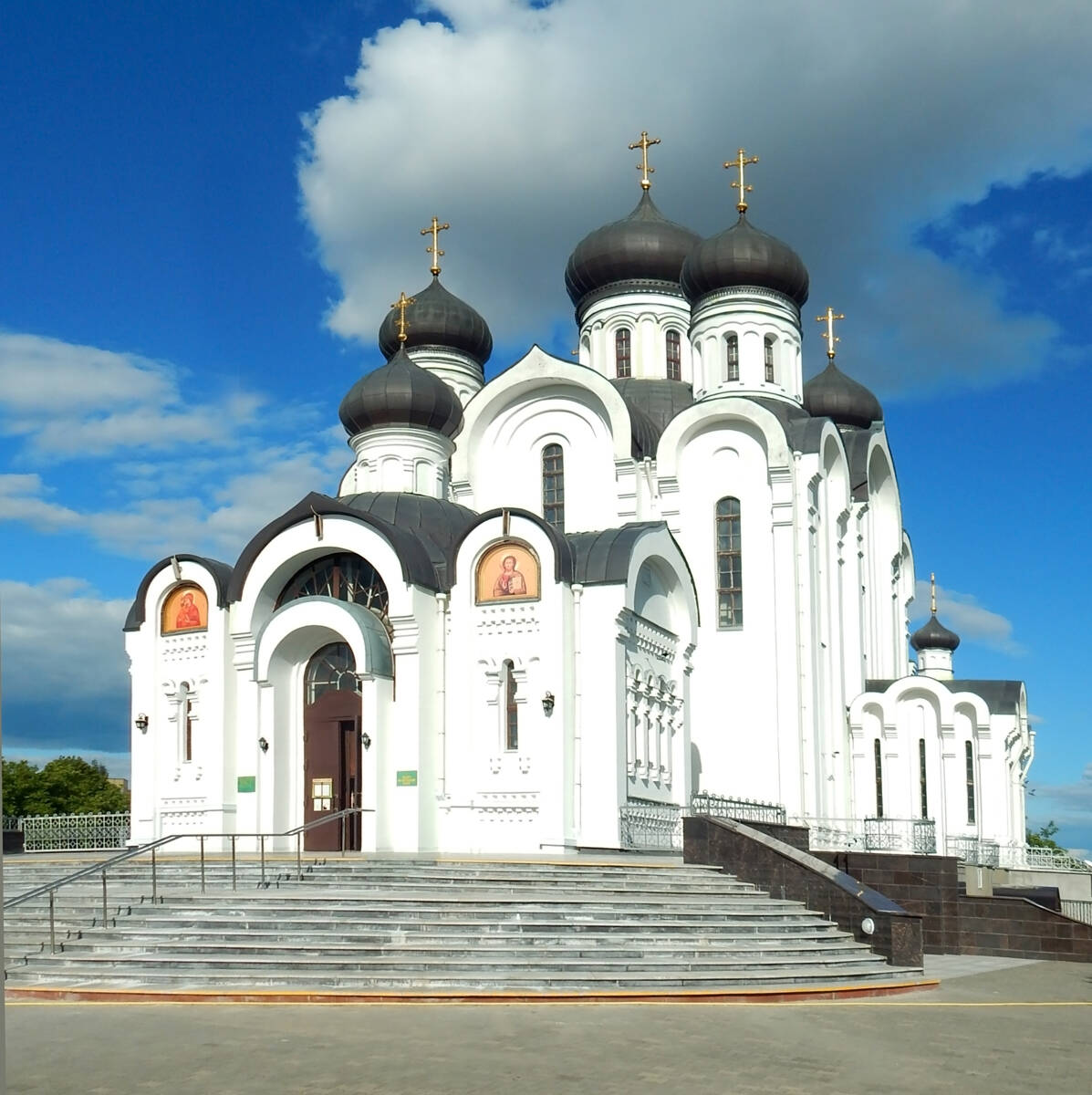 Собор Феодора Тирона, Пинск (Пинский район, Беларусь, Брестская область). фасады
