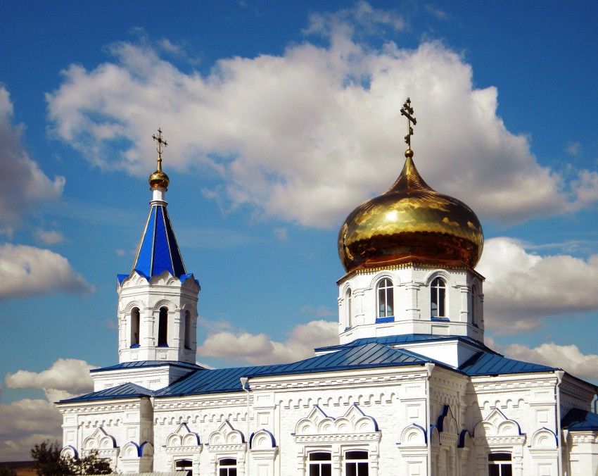 Церковь Георгия Победоносца, Лихой (Красносулинский район, Ростовская область). фасады