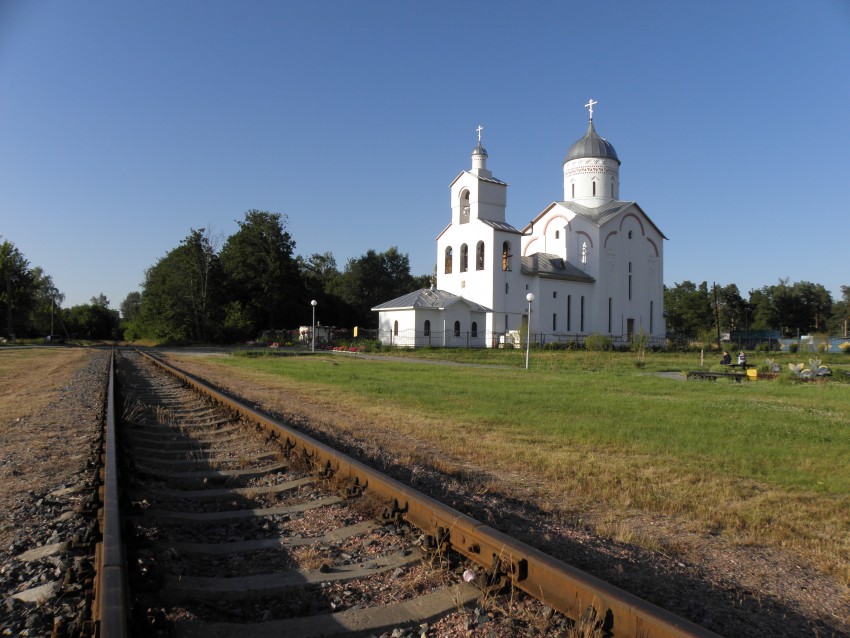 Гомель. Церковь Александра Невского в Новой Белице (новая). общий вид в ландшафте