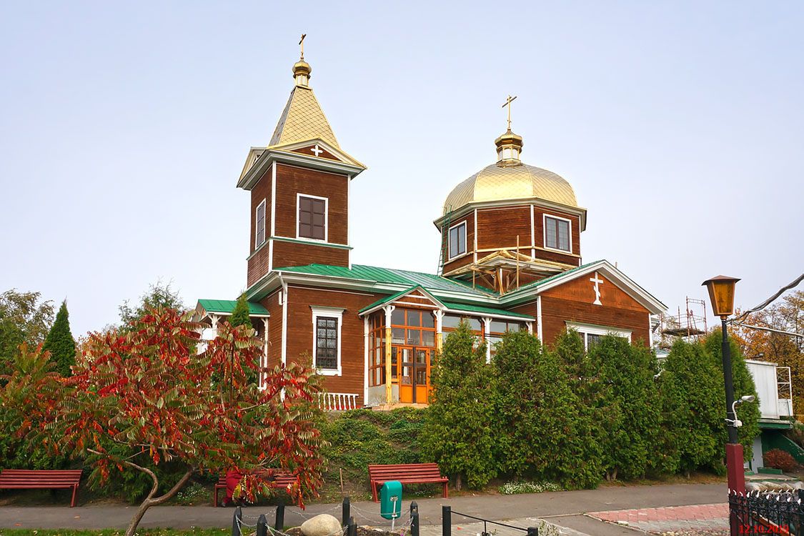Гомель. Церковь Михаила Архангела из села Вылево. фасады