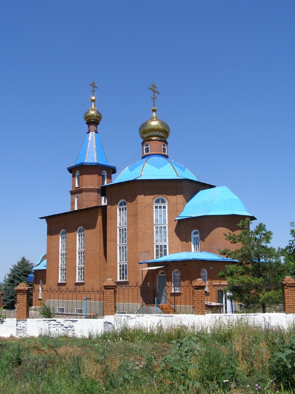 Церковь Михаила Архангела, Новошахтинск (Новошахтинск, город, Ростовская область). фасады, Вид с юго-востока