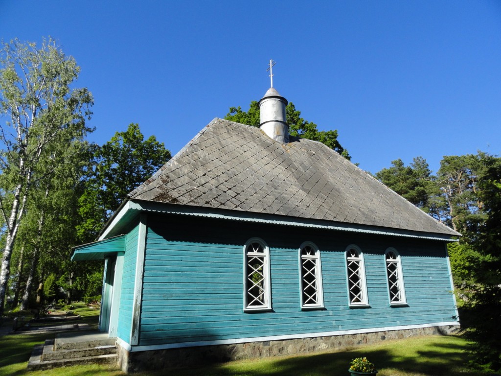 Церковь Петра и Павла, Треймани (Пярнумаа, Эстония). фасады