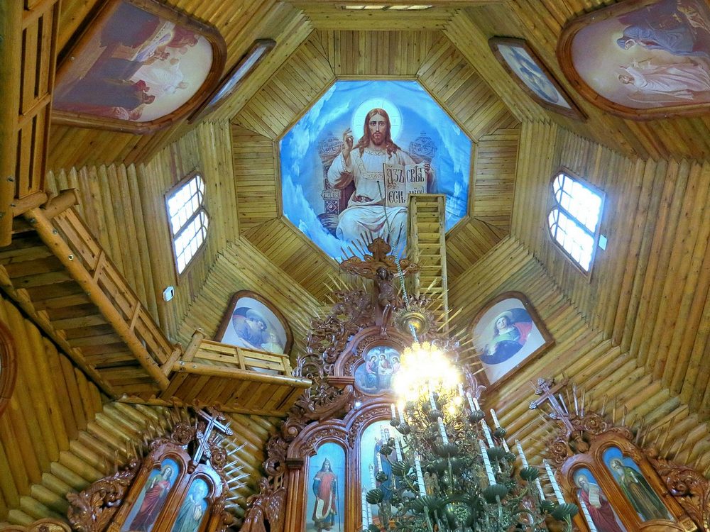 Храм Преображения Господня в Звездном Городке