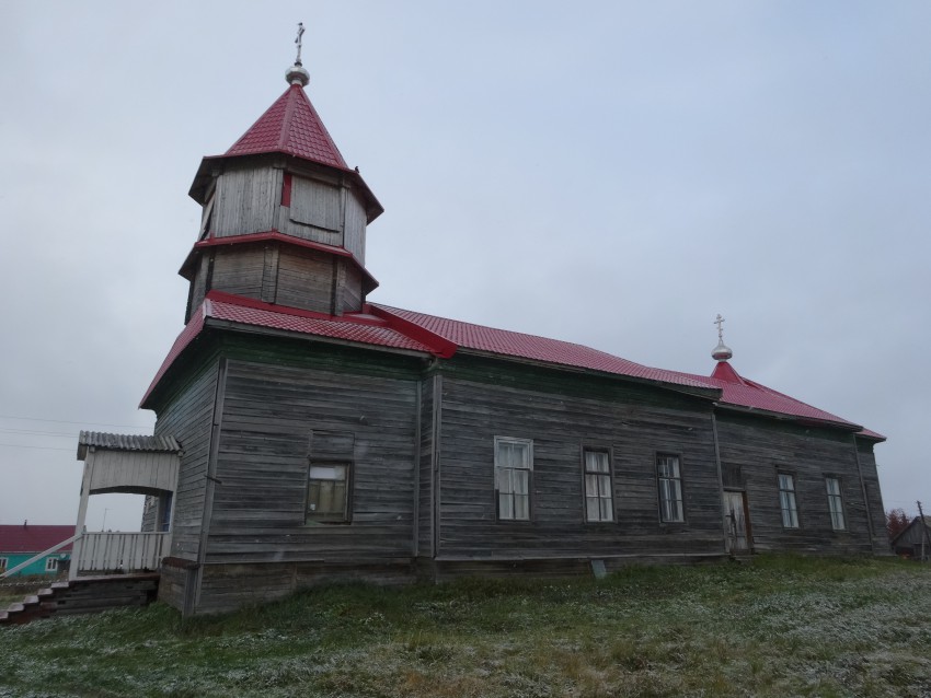 Церковь Космы и Дамиана (Сретения Господня), Погост (Курья) (Холмогорский район, Архангельская область). общий вид в ландшафте, вид с юго-запада