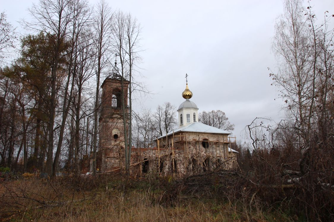 Качаево. Церковь Тихвинской иконы Божией Матери. фасады, Вид с юго-запада