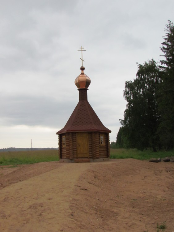 Порхов. Часовня Покрова Пресвятой Богородицы при мемориальном комплексе Дулаг-100. фасады, часовня «Покрова Божией Матери»