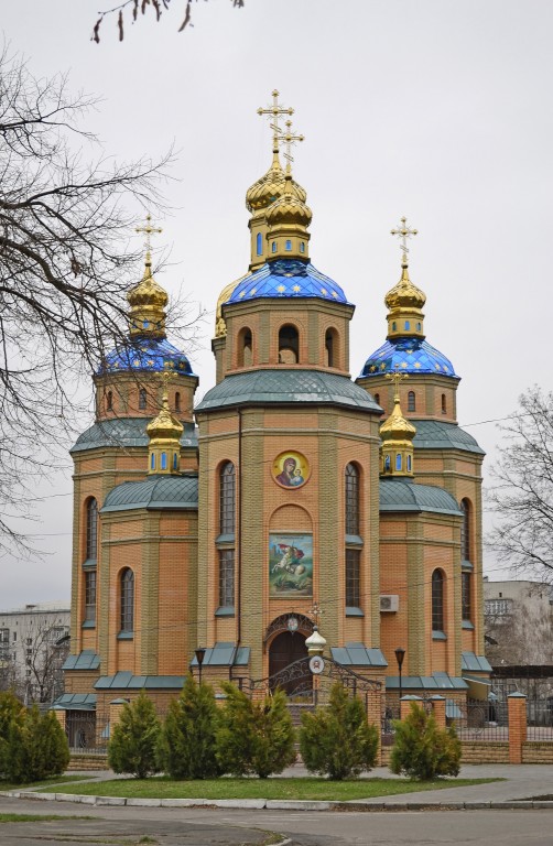 Чигирин. Церковь Казанской иконы Божией Матери. фасады