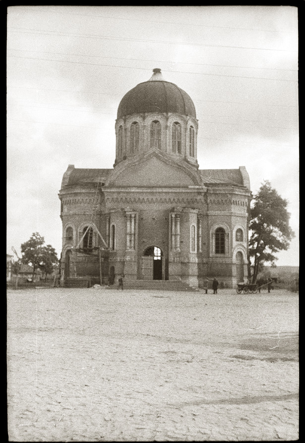 Фото 1941 г. с аукциона e-bay.de, архивная фотография. Церковь Покрова Пресвятой Богородицы, Смела (Черкасский район, Украина, Черкасская область)
