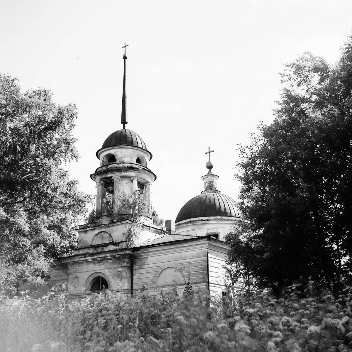 Церковь Рождества Христова, Заовражье (Кувшиновский район, Тверская область). фасады