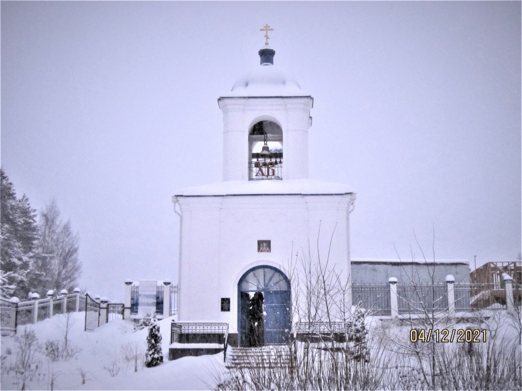 Церковь Благовещения Пресвятой Богородицы, Красная Горка (Всеволожский район, Ленинградская область). фасады, Колокольня церкви Благовещения Пресвятой Богородицы.