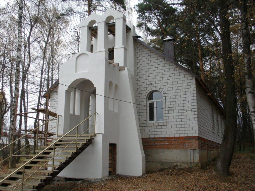 Церковь Серафима Саровского в Терепце, Калуга (Калуга, город, Калужская область). общий вид в ландшафте, Вид с запада