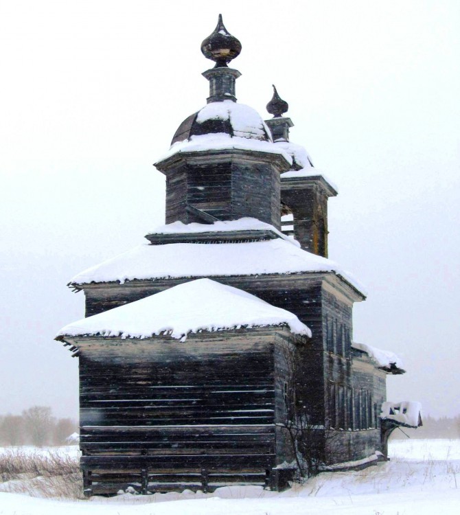Наумовская (Замошье), урочище. Церковь Георгия Победоносца. фасады, вид с востока