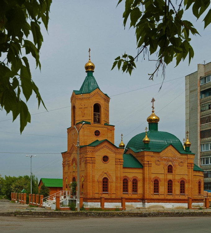 Рябково. Церковь Пантелеимона Целителя. общий вид в ландшафте