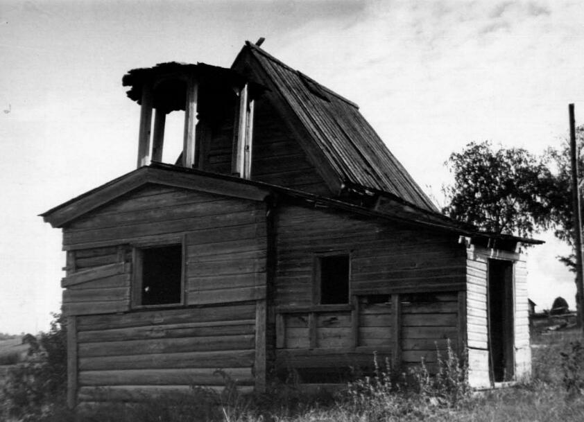 Часовня Флора и Лавра, Карельская (Плесецкий район, Архангельская область). архивная фотография, Вид на часовню с юго-запада. Фотография Быковской, из паспорта объекта.