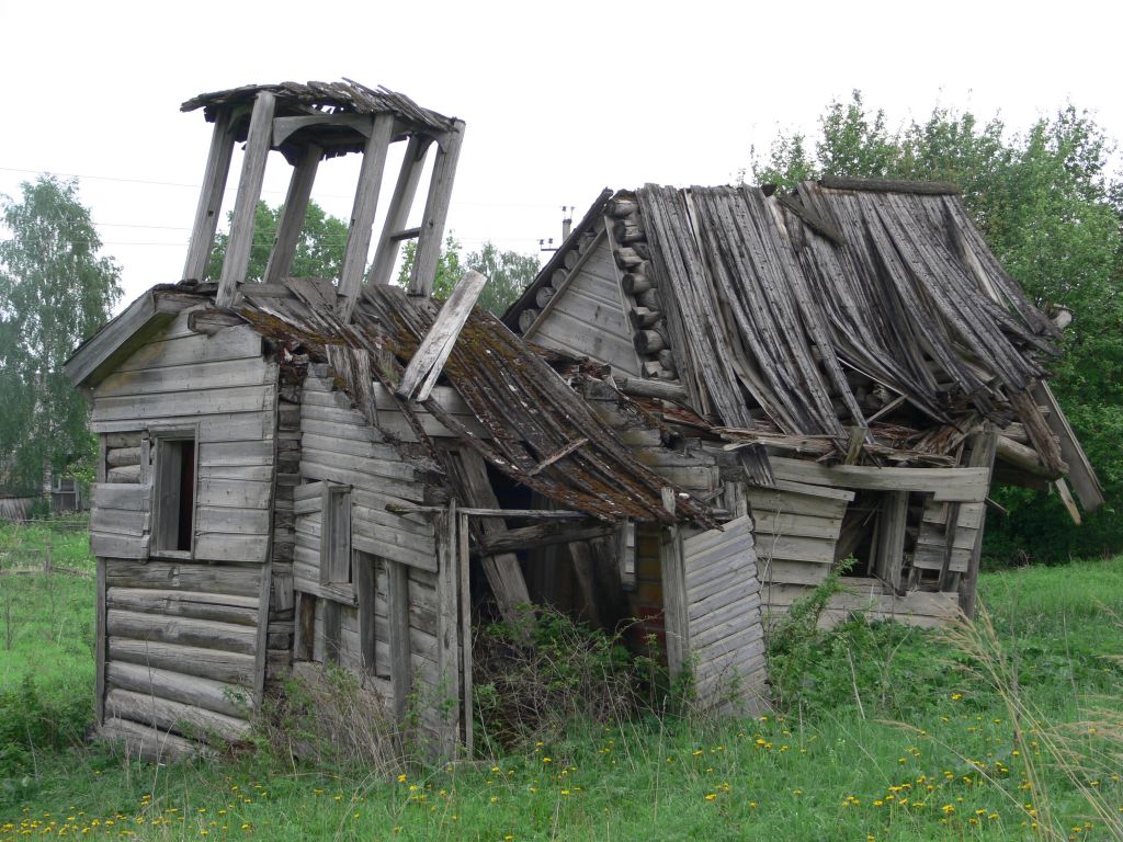 Часовня Флора и Лавра, Карельская (Плесецкий район, Архангельская область). фасады