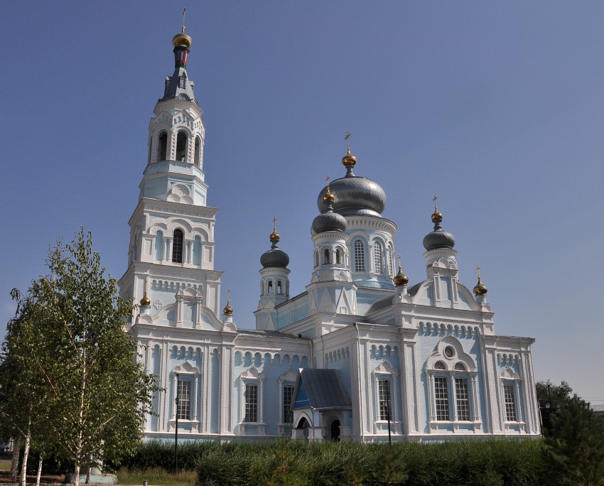 Церковь Михаила Архангела, Сорочинск (Сорочинский район, Оренбургская область). фасады