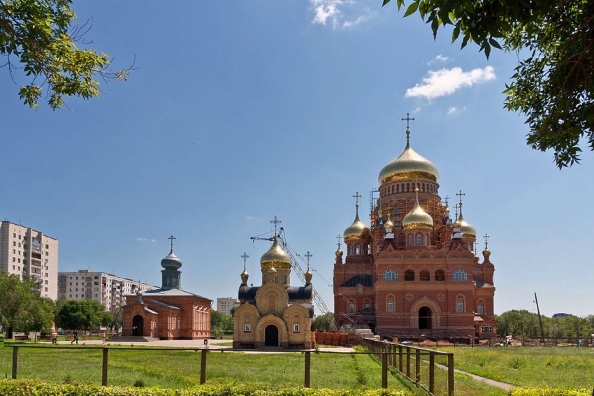 Собор Казанской иконы Божией Матери (новый), Оренбург (Оренбург, город, Оренбургская область). дополнительная информация, Храмовый комплекс