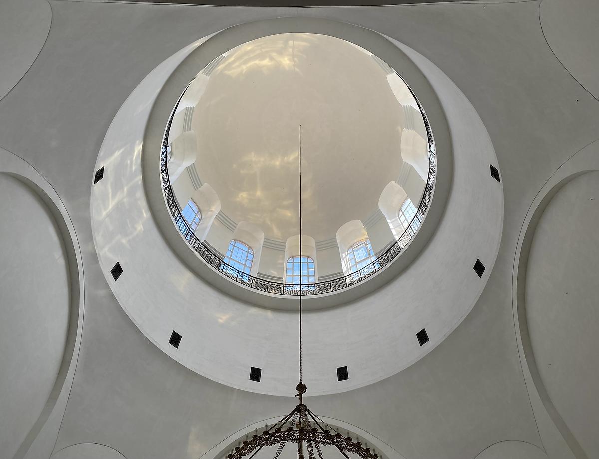 Подкупольное пространство, интерьер и убранство. Собор Казанской иконы Божией Матери (новый), Оренбург (Оренбург, город, Оренбургская область)