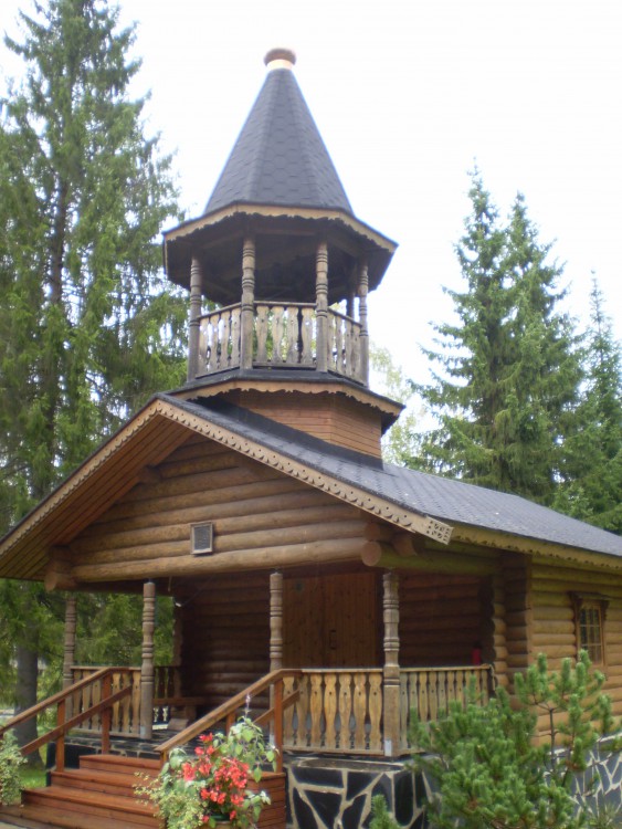 Часовня Иерусалимской иконы Божией Матери, Палокки (Южное Саво, Финляндия). общий вид в ландшафте