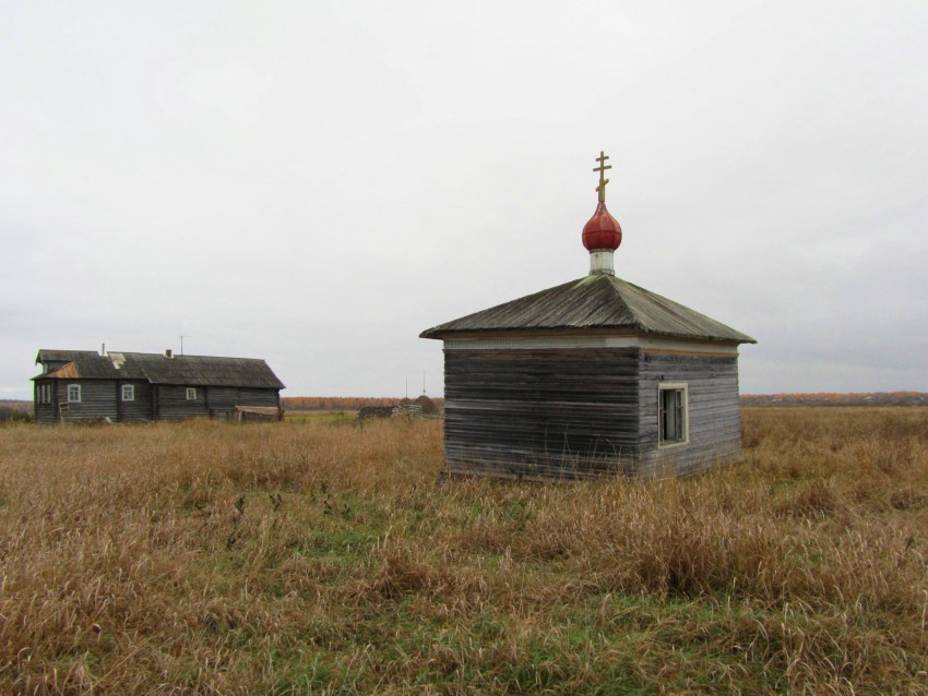 Часовня Илии Пророка, Хаяла (Кузьминская) (Онежский район, Архангельская область). фасады, вид с северо-востока