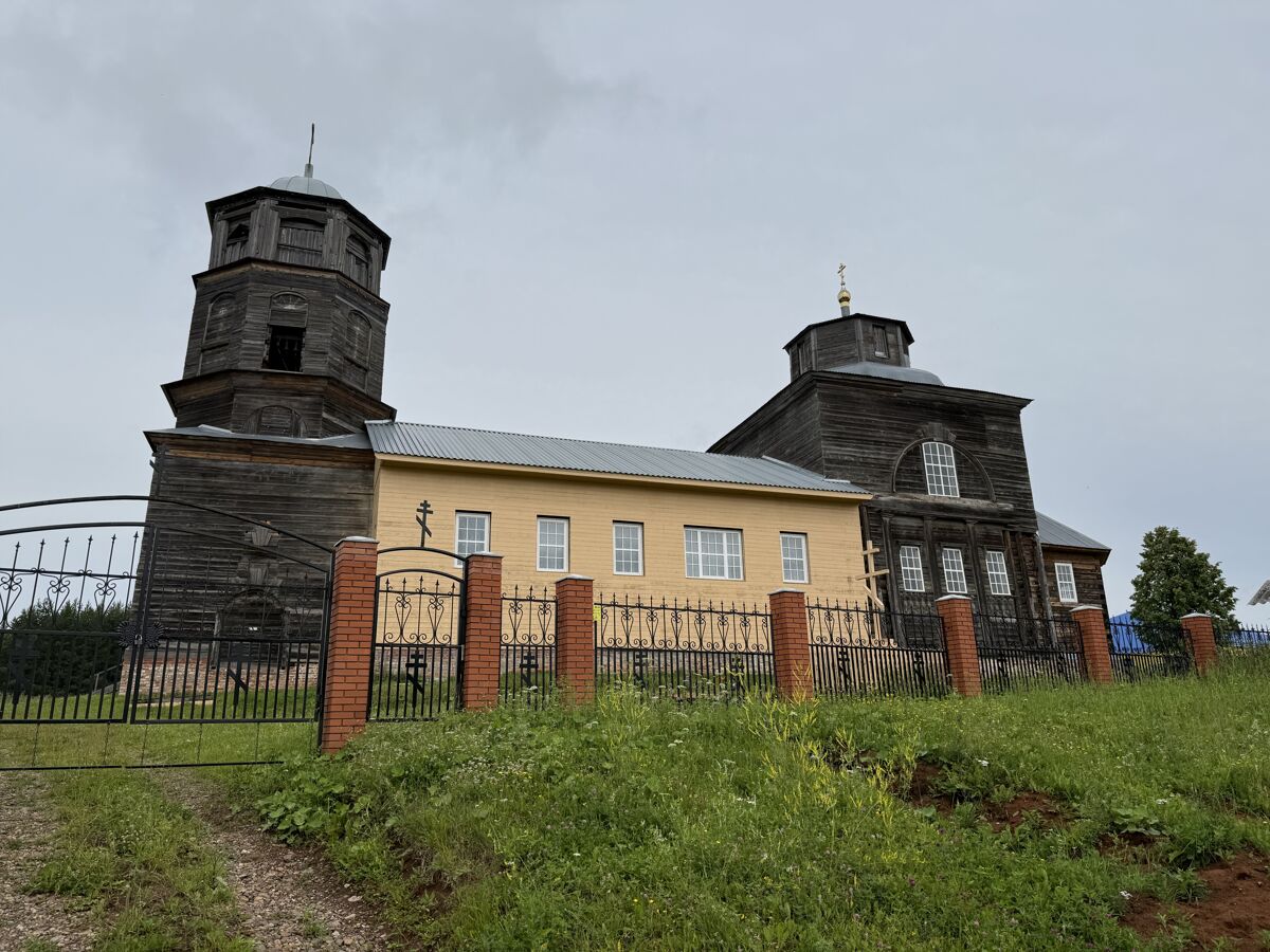 Церковь Николая Чудотворца, Купрос (Коми-Пермяцкий округ, Юсьвинский район, Пермский край). фасады