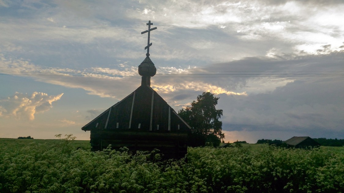 Часовня Петра и Павла, Кялованга (Онежский район, Архангельская область). фасады