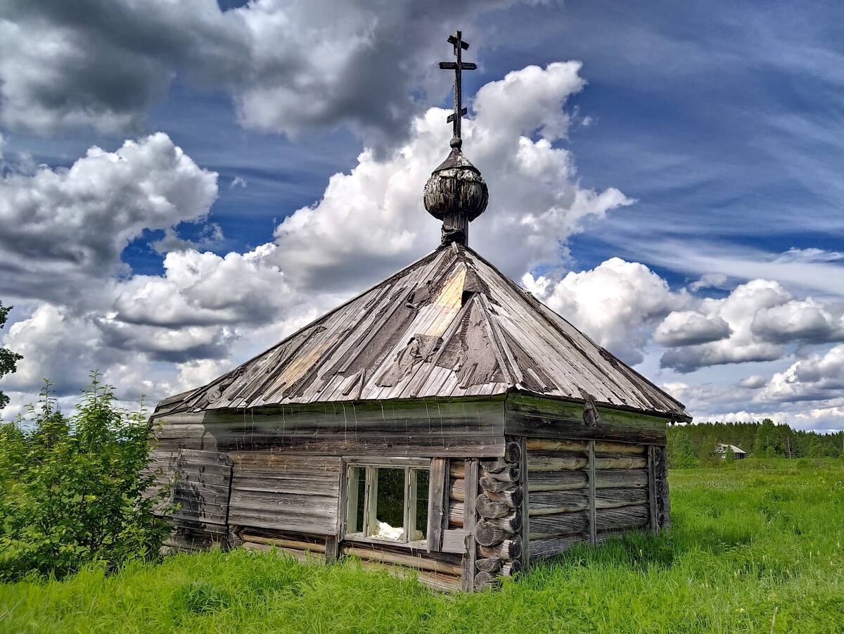 Часовня Петра и Павла, Кялованга (Онежский район, Архангельская область). фасады