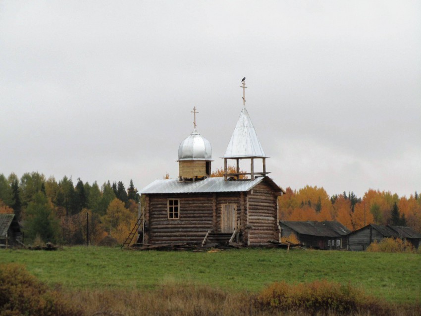 Кутованга (Ивановская). Часовня Петра и Павла. общий вид в ландшафте, вид с северо-запада