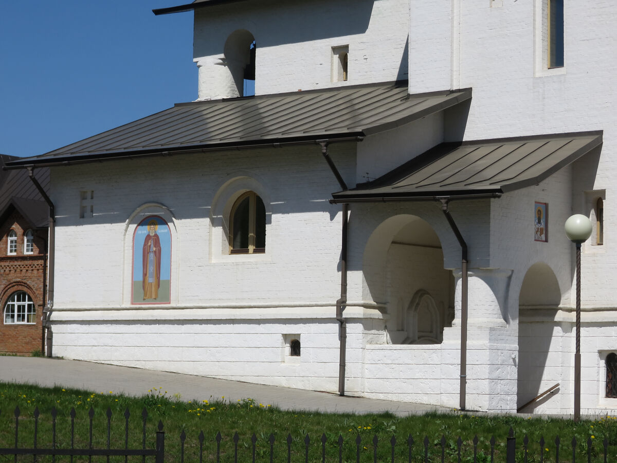 Церковь Сергия Радонежского, Зеленоградский (Пушкинский район и гг. Ивантеевка, Королёв, Московская область). архитектурные детали