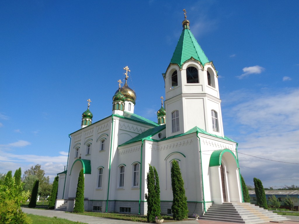 Фаниполь. Церковь Вознесения Господня. фасады