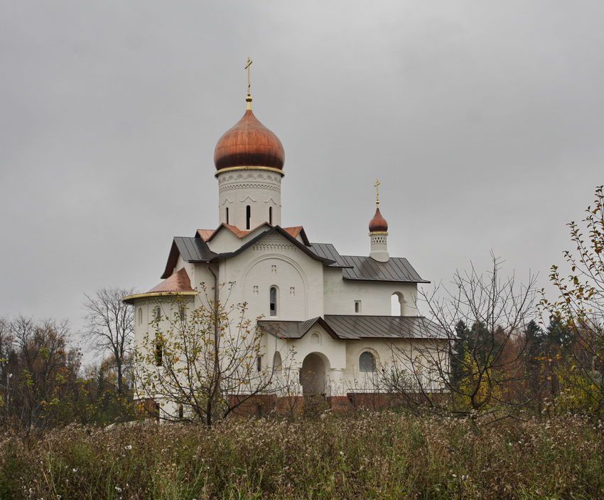 Зеленоградский. Церковь Сергия Радонежского. фасады, Вид с северной стороны