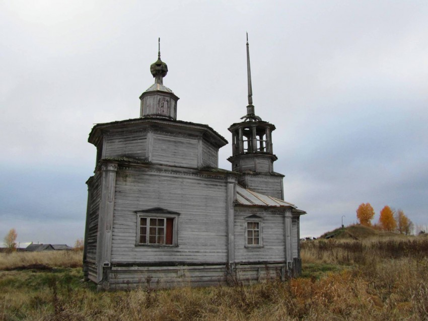 Верховье (Верхняя Мудьюга, Митинская, Ряхковская). Часовня Смоленской иконы Божией Матери. фасады, северный фасад