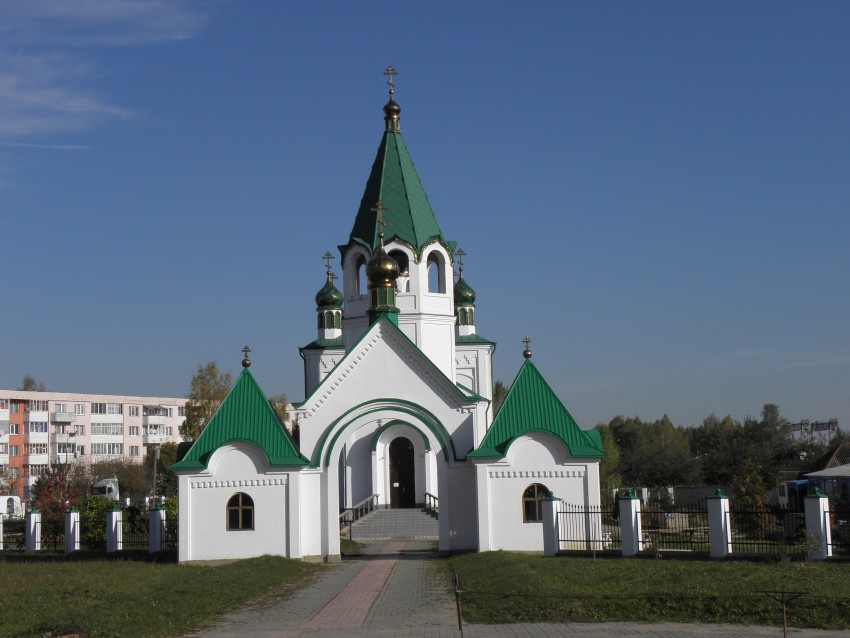 Фаниполь. Церковь Вознесения Господня. общий вид в ландшафте