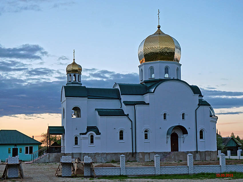 Оболь. Церковь Онуфрия Великого. фасады